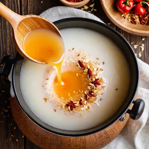 Рецепт Том Ям с гребешками и кинзой - Создание основы супа