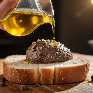 Рецепт Тост с трюфельным маслом и пармезаном - Нанесение трюфельного масла