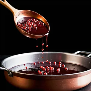 Рецепт Утиная грудка сувид с соусом из граната и розмарином - Приготовление гранатового соуса