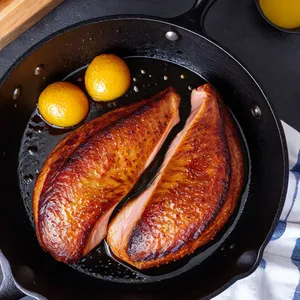 Рецепт Утиная грудка сувид с соусом из хурмы и розмарином - Обжарка грудки