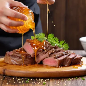 Рецепт Вяленая говядина с медом и кориандром - Нанесение глазури и кориандра