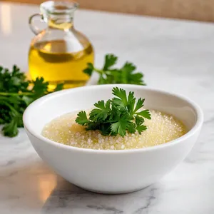 Рецепт Запечённая цветная капуста с пармезаном и чесноком - Приготовление чесночной заправки