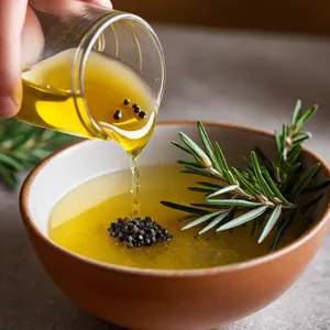 Рецепт Запечённая тыква с розмарином и козьим сыром - Приготовление заправки