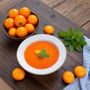 Гаспачо с мандарином и кардамоном