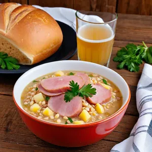 Кулеш с копченым окороком и ячменем