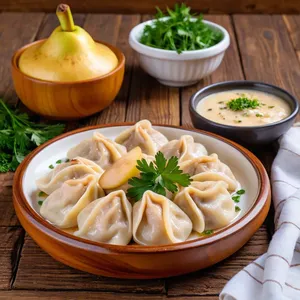 Манты с грушей и уткой
