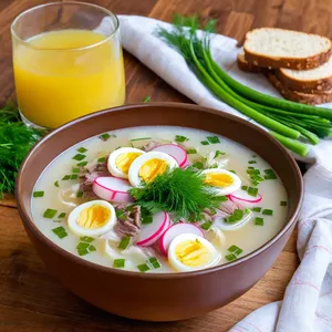 Окрошка на квасе с копчёной грудинкой