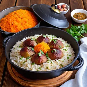 Плов с бараниной и инжиром