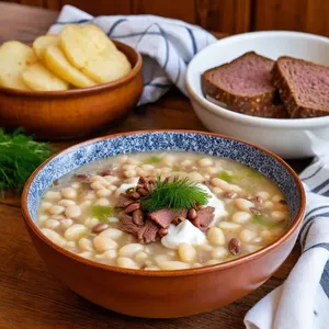 Рассольник с копченой грудинкой и фасолью