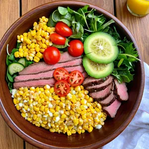 Салат "Сочный ковбой" с говядиной и кукурузой
