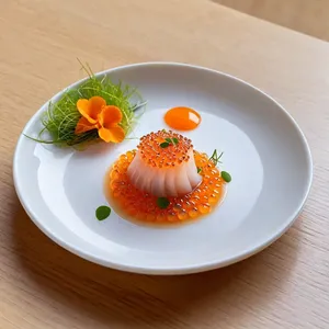 Сашими из гребешка с икорным соусом
