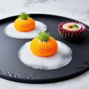 Севиче из морского ежа с личи и васаби
