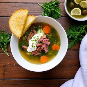 Солянка с копчёной свининой и квашеной капустой