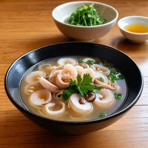 Суп с кальмаром и бульоном даши