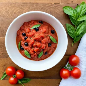 Томатно-оливковая паста с каперсами и базиликом